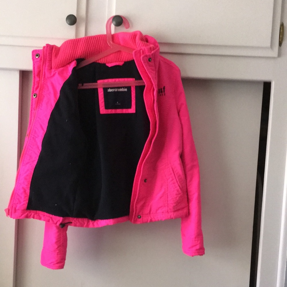 Jacket - Picture 2 of 3